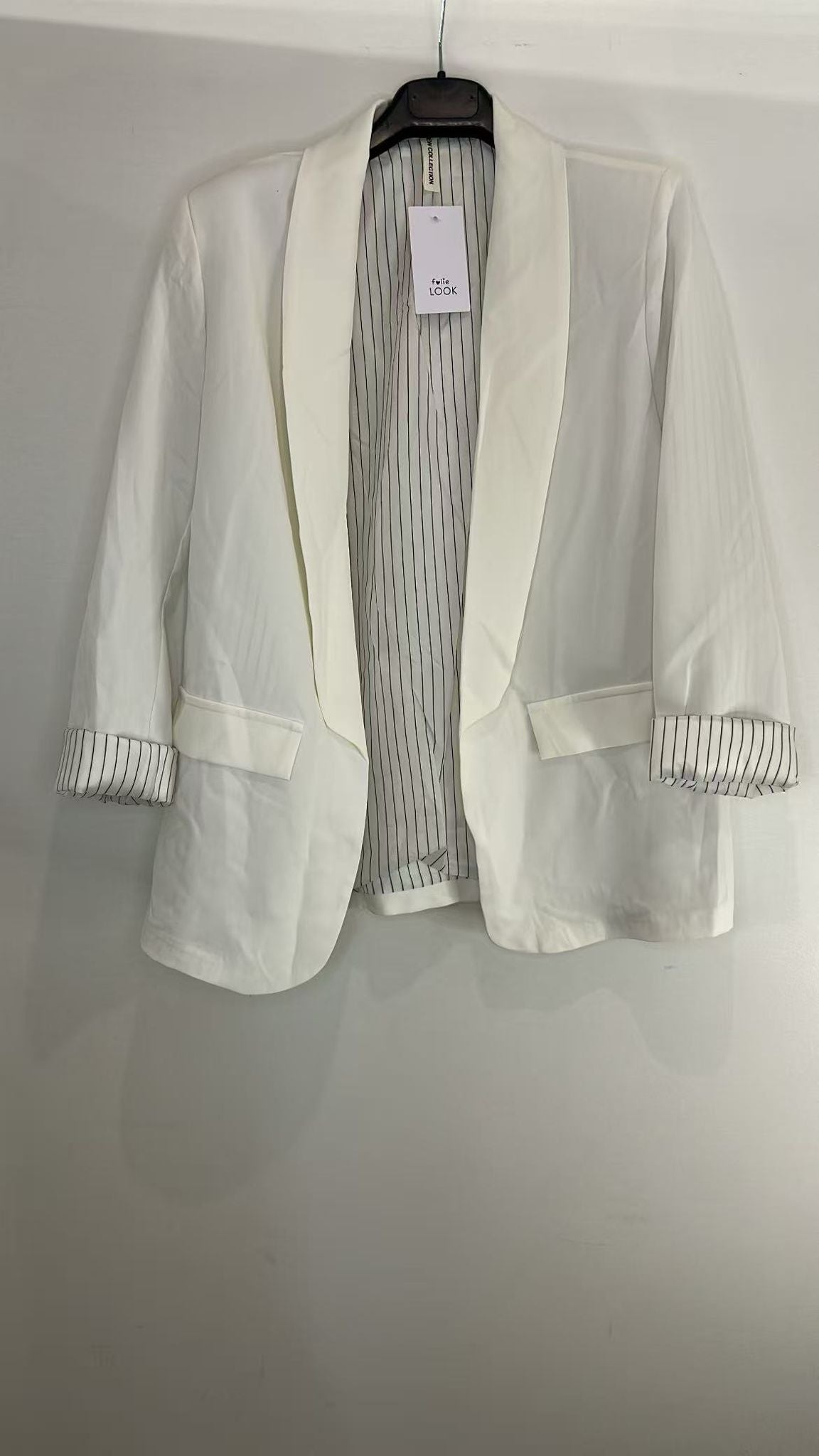 Veste blazer fluide noire à revers rayés