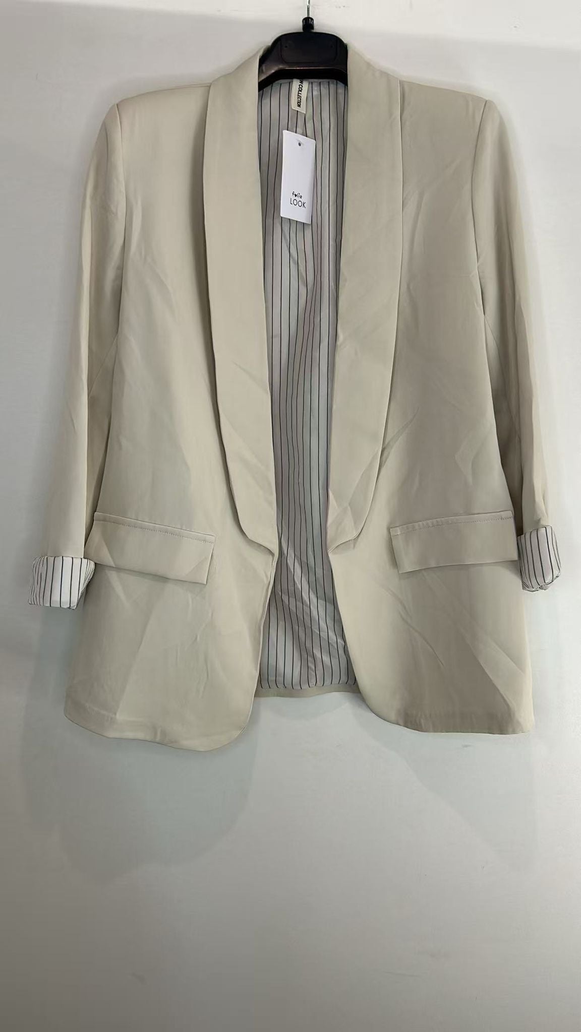 Veste blazer fluide noire à revers rayés