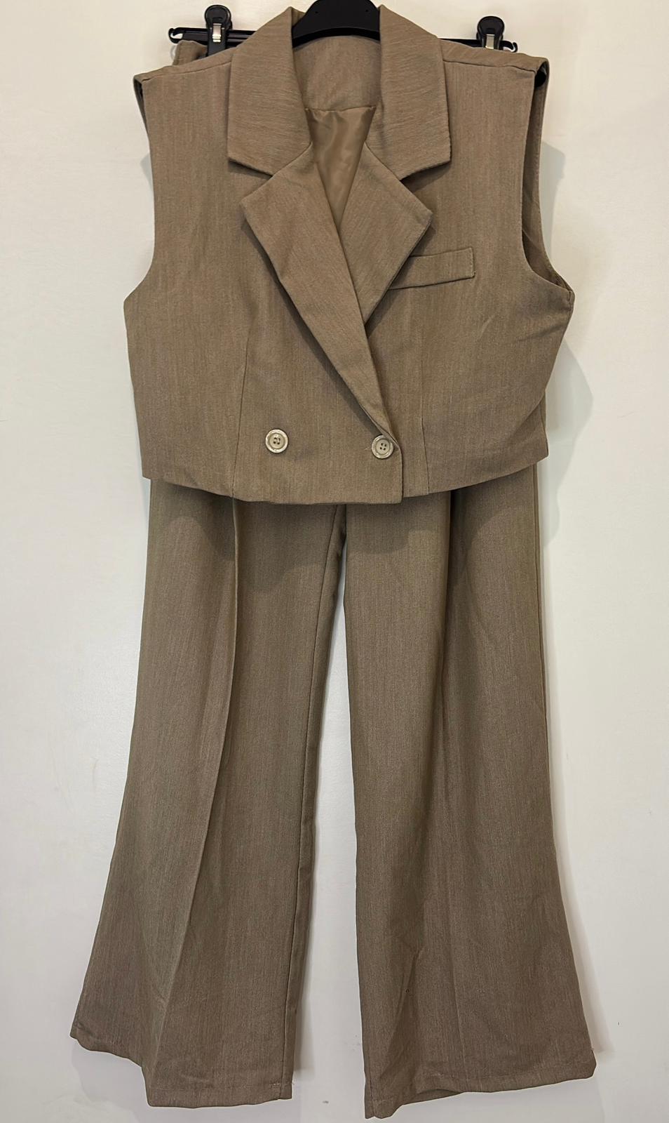 Costume deux pièces