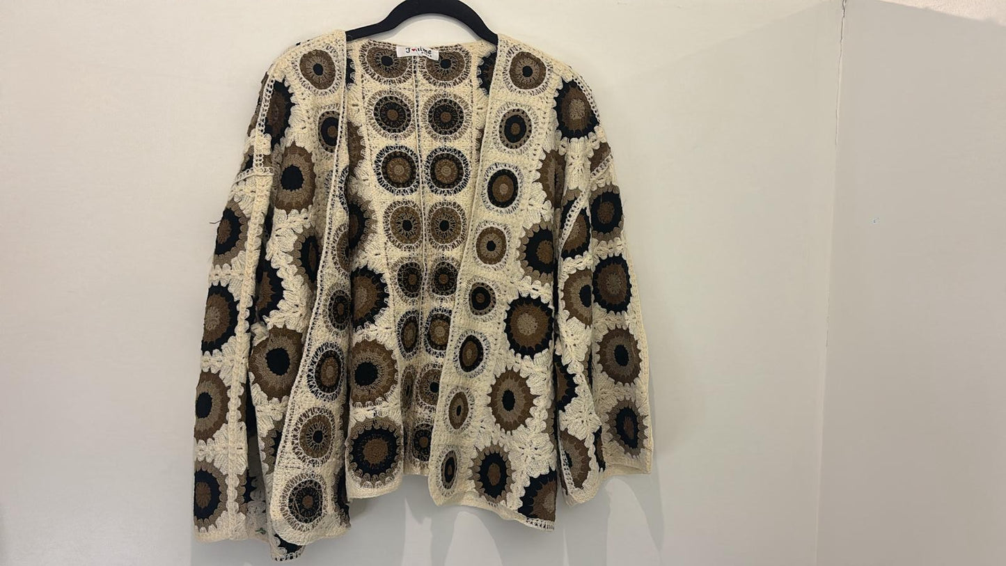 Gilet crochet à motifs géométriques