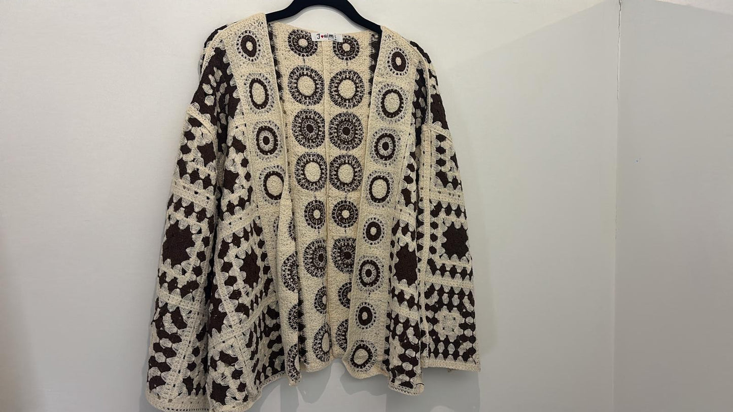Gilet crochet à motifs géométriques