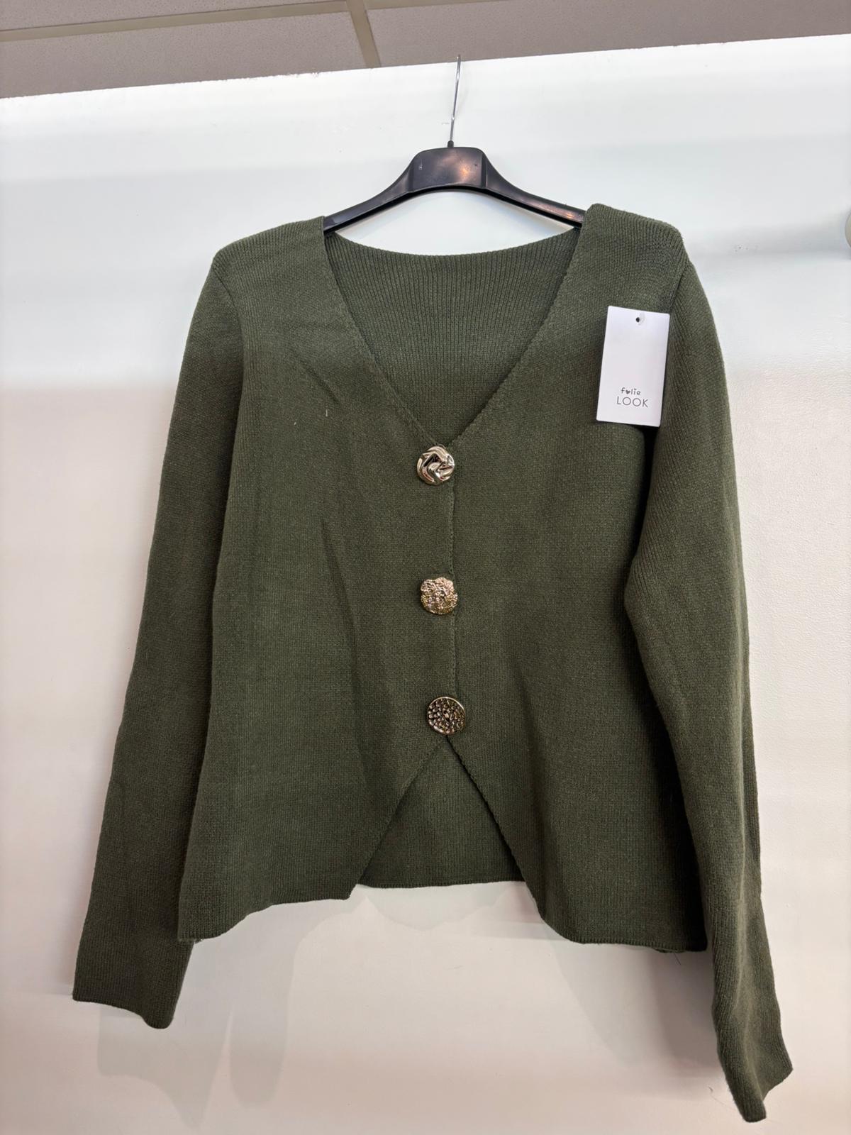 Cardigan à gros boutons dorés