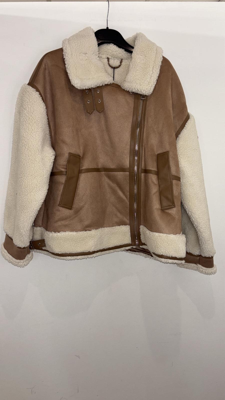 Veste aviateur doublée en moumoute blanche