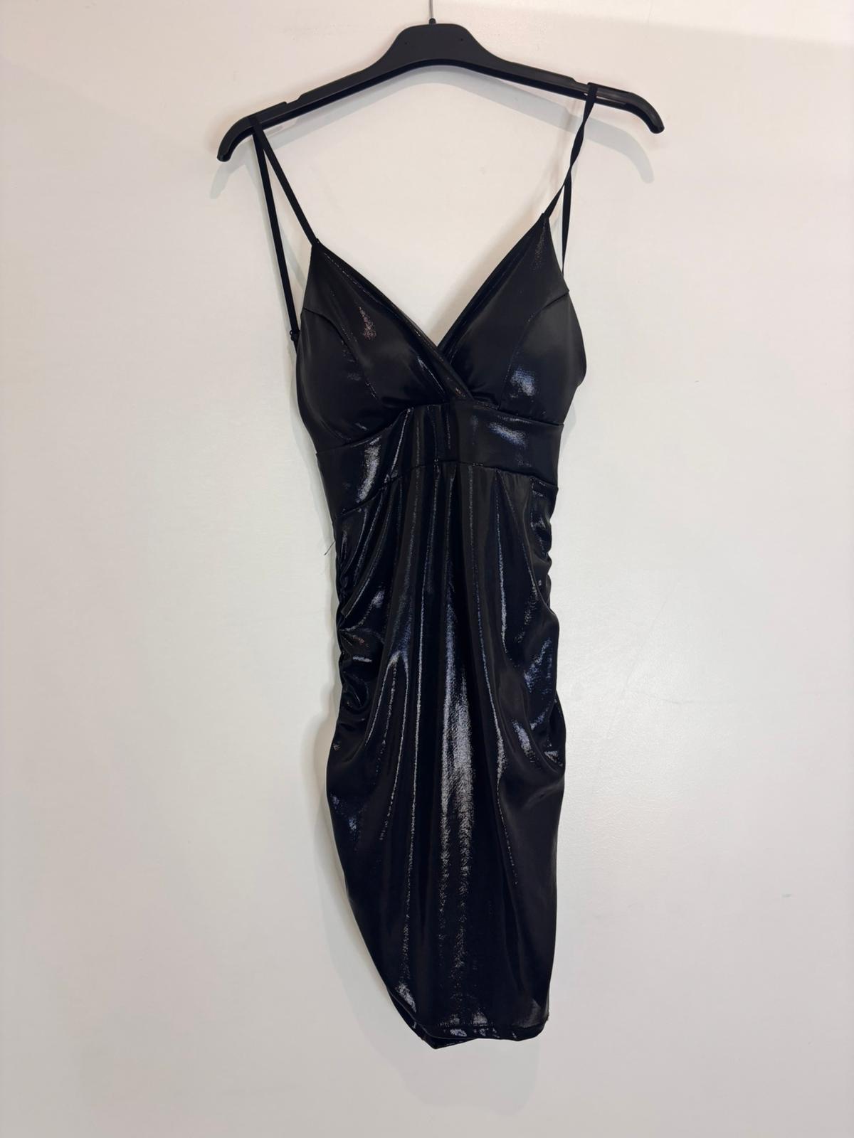 Robe métallisée décolleté croisé & dos nu