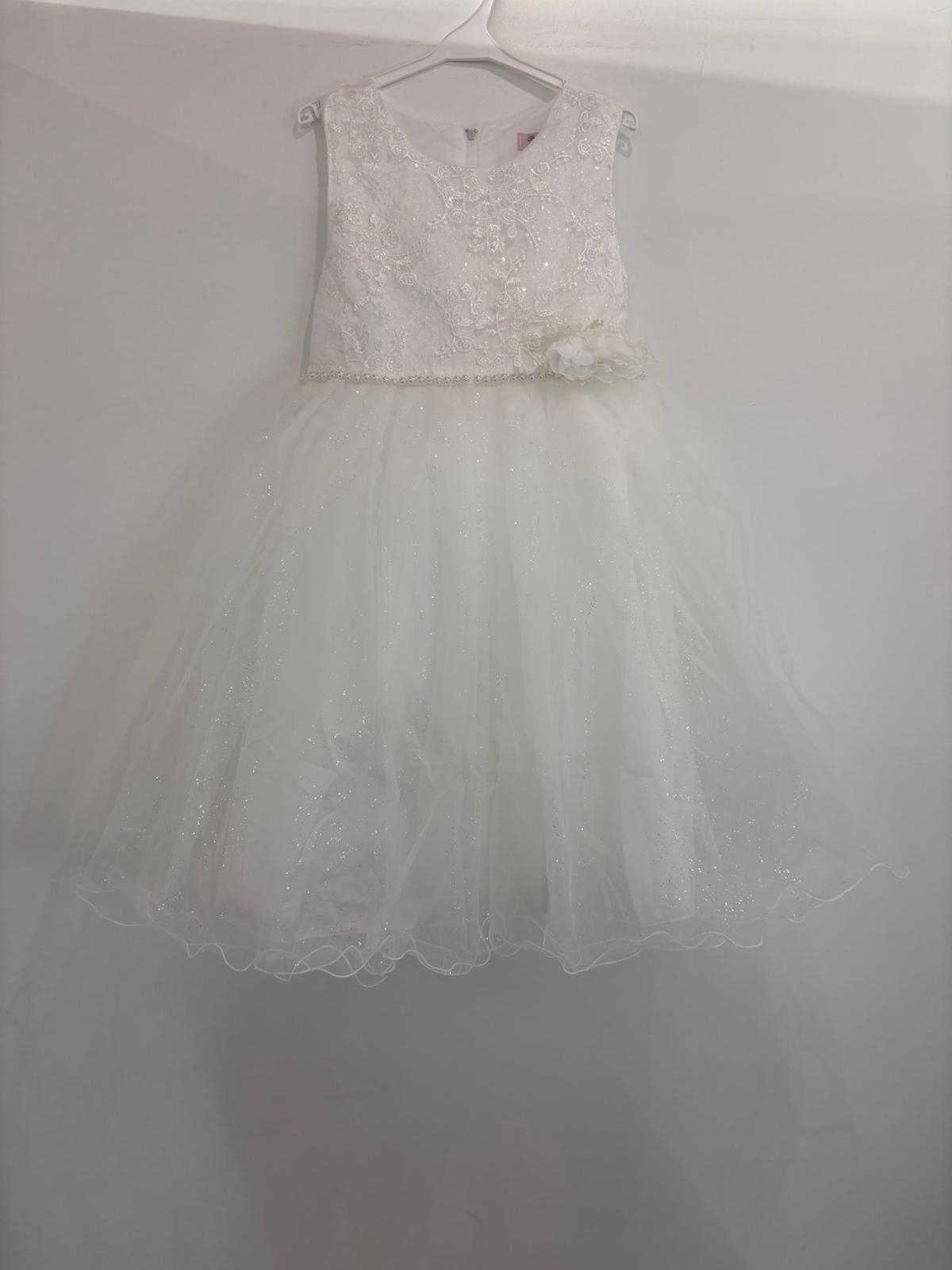 Robe en tulle avec fleur & détails brillants