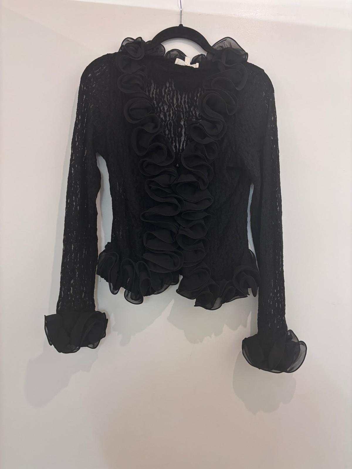 Chemise transparente à volants en dentelle
