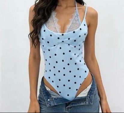 Body satin pois col V dentelle & bretelles fines