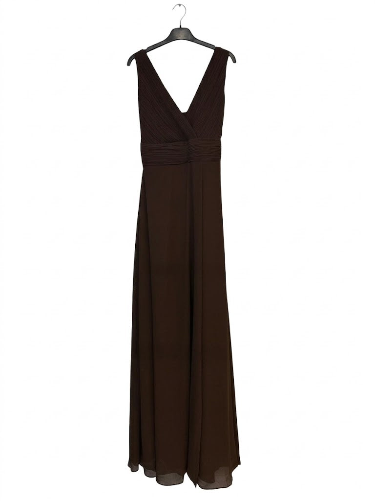 Robe longue sans manches avec buste plissé et décolleté V croisé