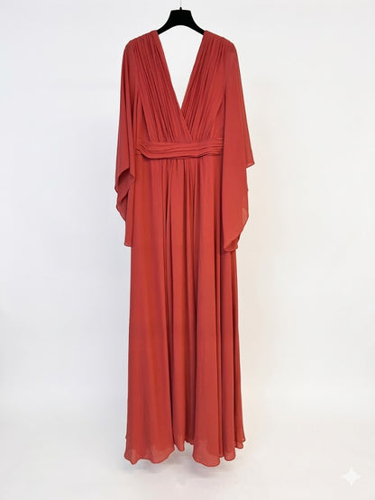 Robe longue avec larges manches fluides