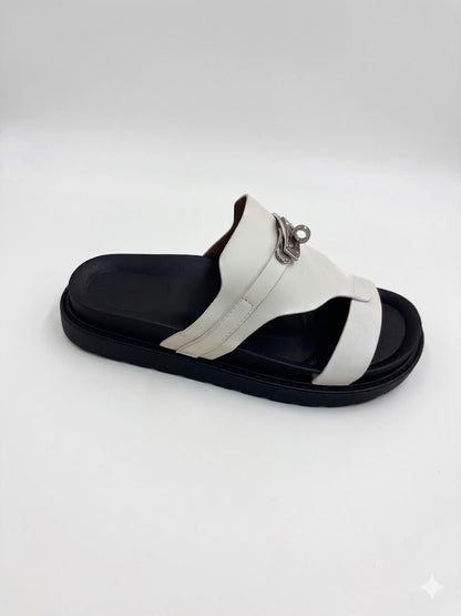 Mule Cuir à Bride Croisée et Maillon Chaîne Argenté