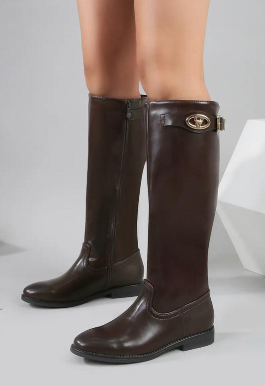 Bottes cavalière à détail doré