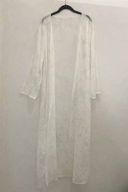 Kimono long en dentelle élégante