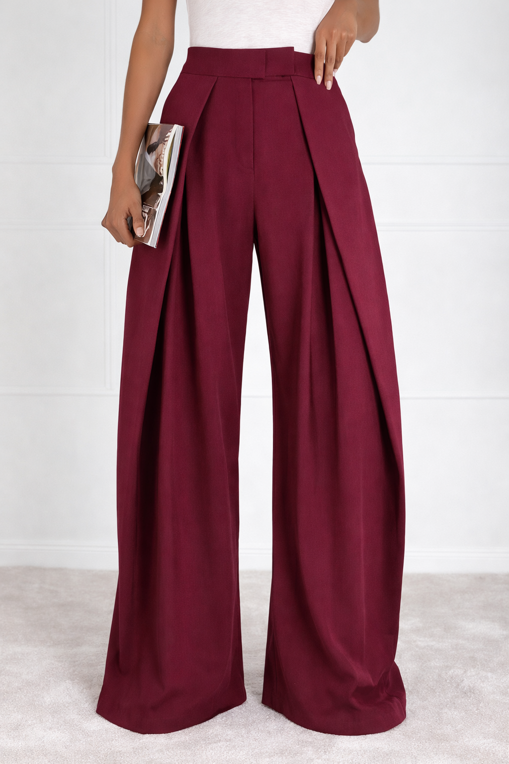 Pantalon large taille haute à plis structurés