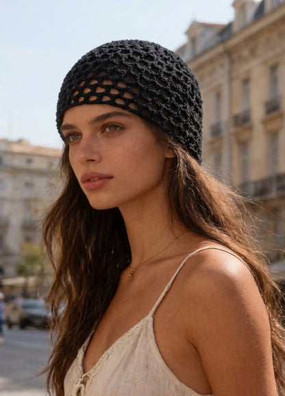 Bonnet en crochet ajouré maille filet