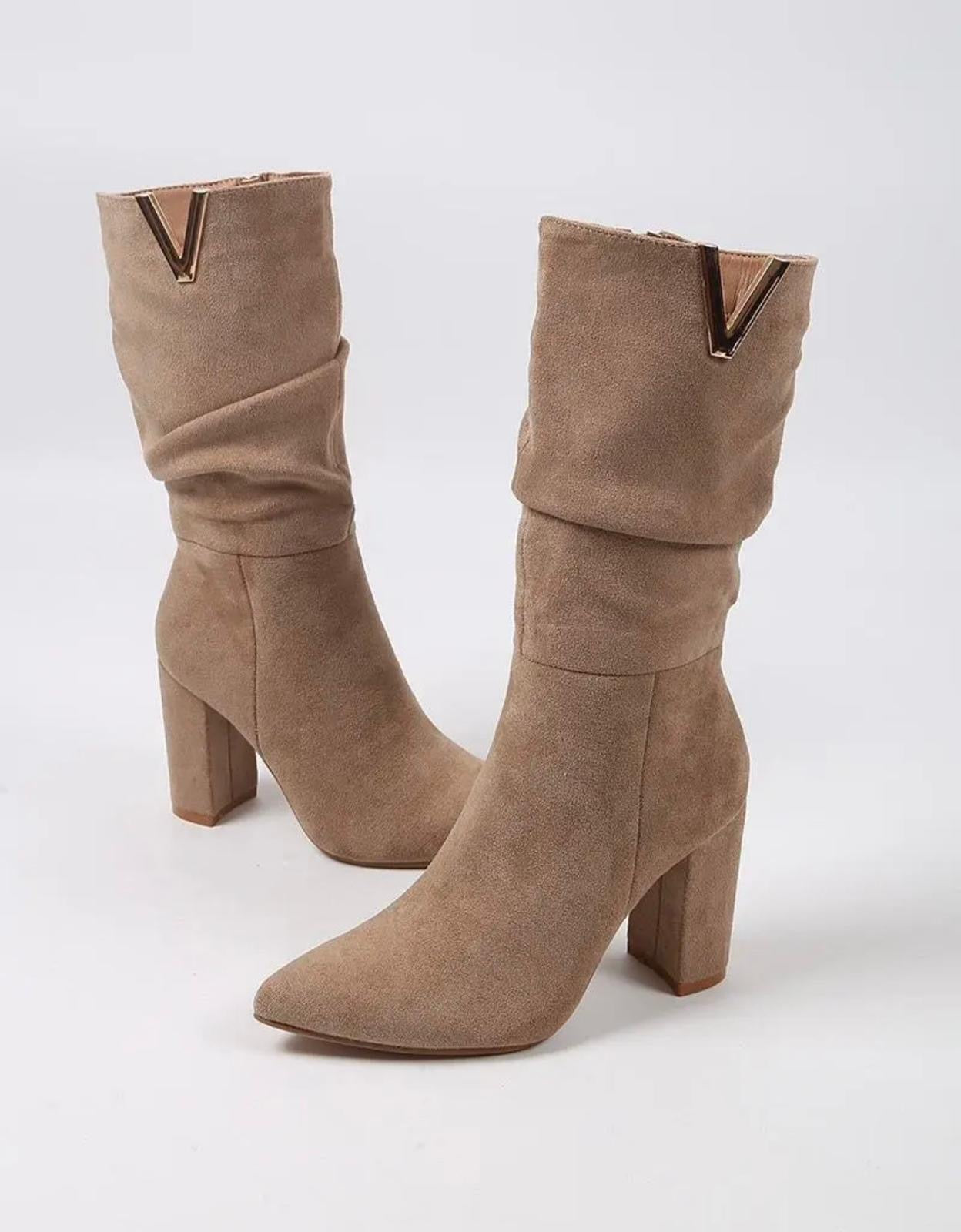 Bottes hautes en suédine à talons blocs et détails dorés