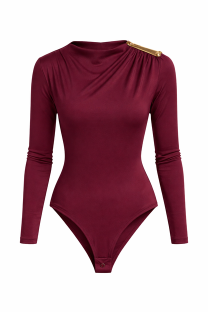 Body drapé avec ornement doré