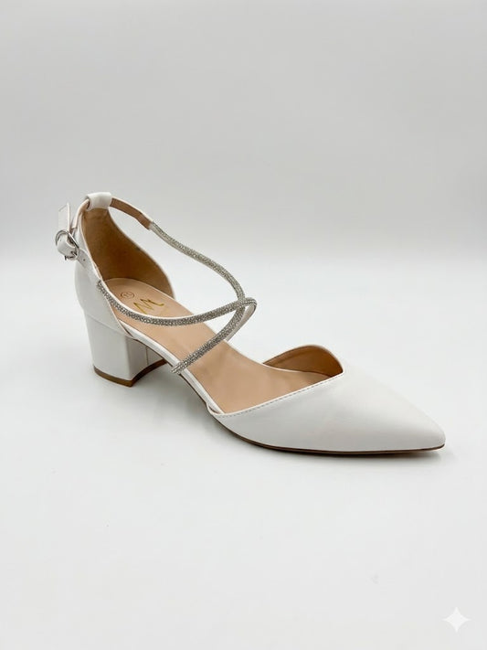 Escarpin Talon Carré Bloc – Brides Strass Croisées & Bout Pointu