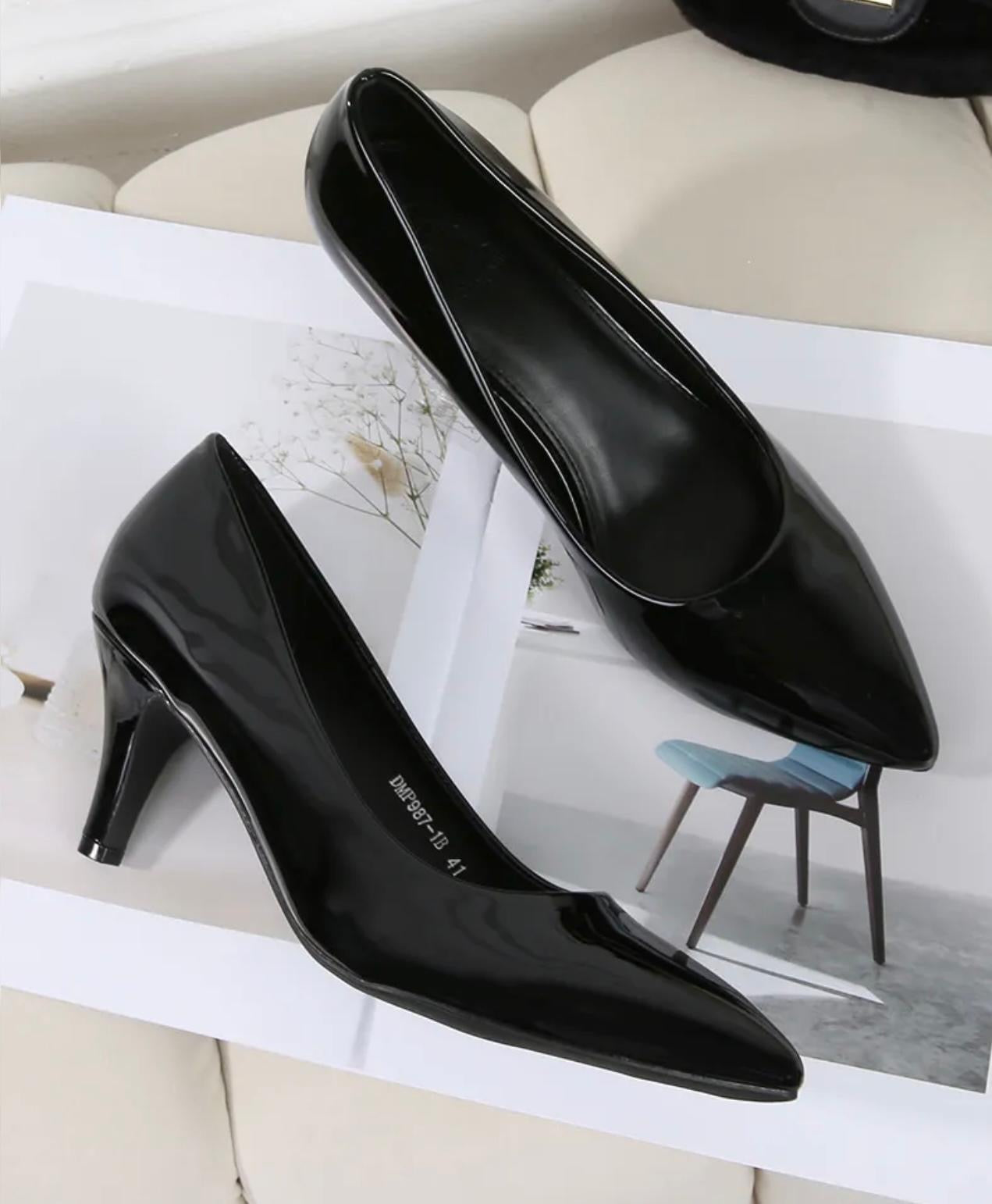 Escarpins vernie et élégant