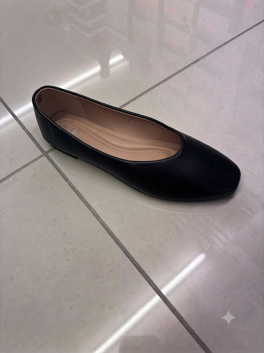Ballerine plate noire, bout carré