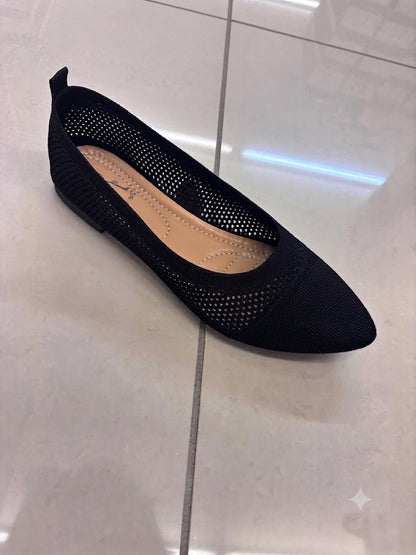 Ballerine plate en maille résille, bout pointu