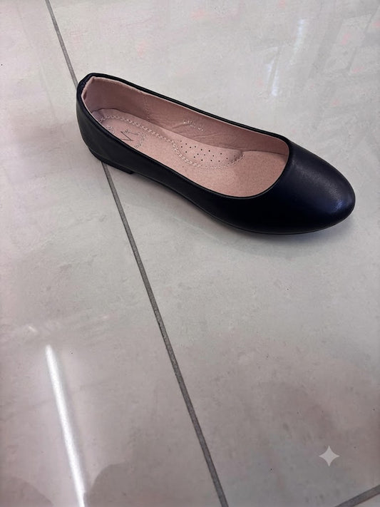 Ballerine plate noire, bout rond