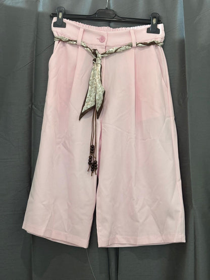 Bermuda taille haute avec ceinture foulard