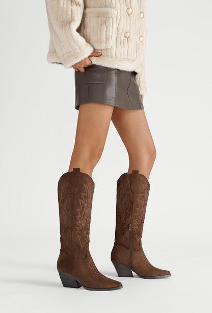 Bottes western en suédine à talon biseauté