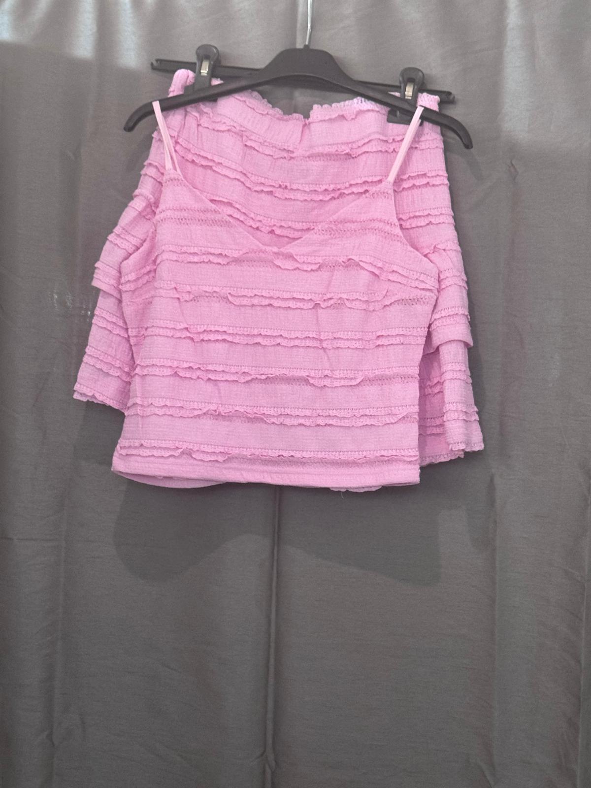 Ensemble effet froissé – débardeur et jupe short intégrée à volants