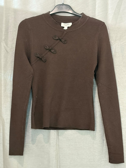 Pull col rond à brandebourgs façon tunique chinoise