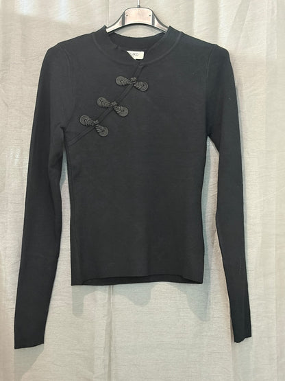 Pull col rond à brandebourgs façon tunique chinoise