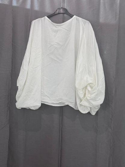 Haut oversize à manches bouffantes