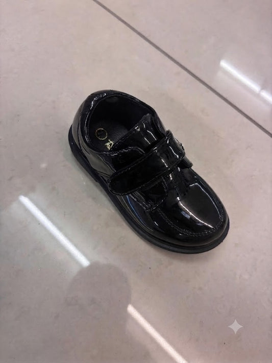 Mocassin noir verni, scratch