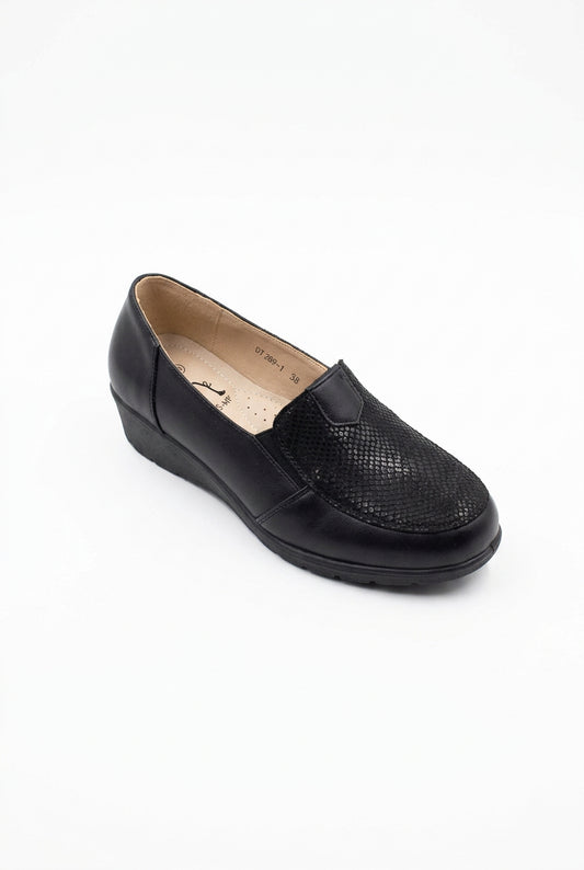 Mocassin compensé, empiècement effet python
