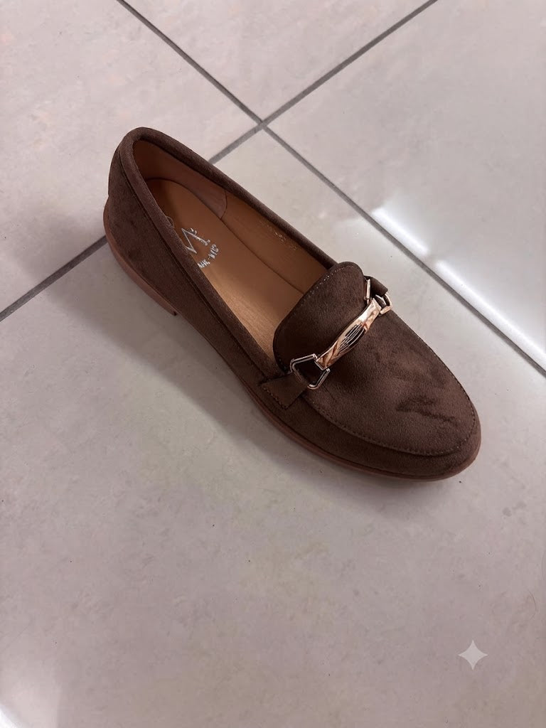 Mocassin plat en velours, bijou doré