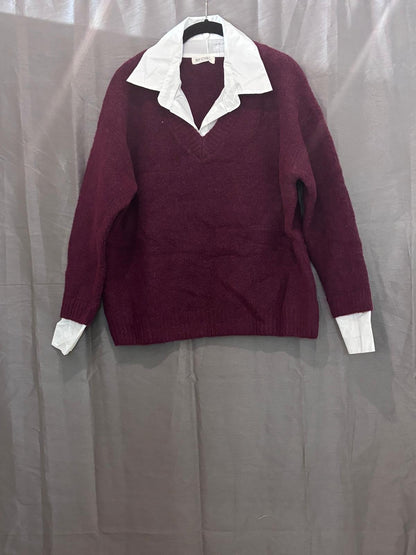 Pull en maille avec col V avec chemise blanche intégrée
