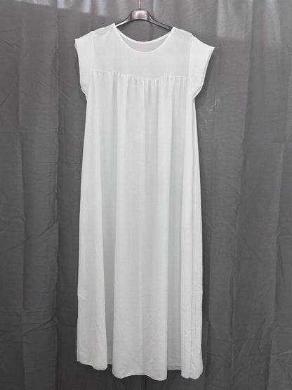 Robe longue sans manches, col rond, coupe droite