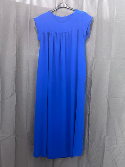 Robe longue sans manches, col rond, coupe droite