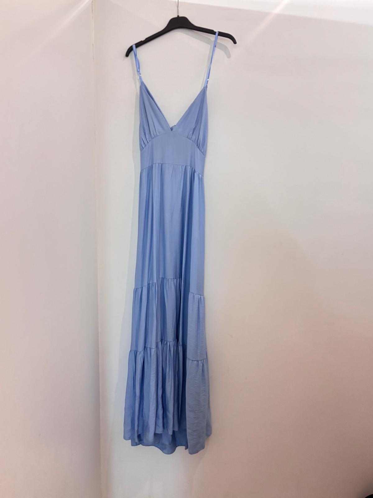 Robe longue à volants bretelles fines
