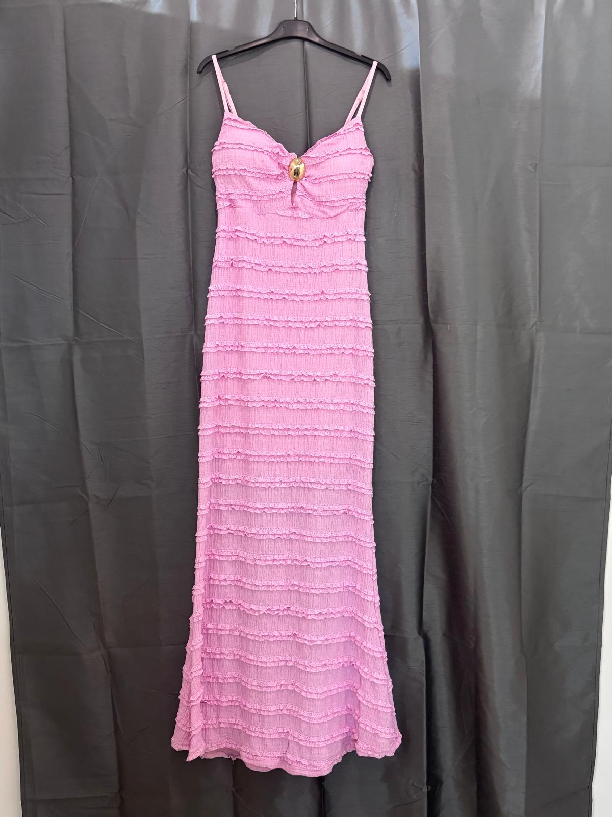 Robe longue à boucle dorée