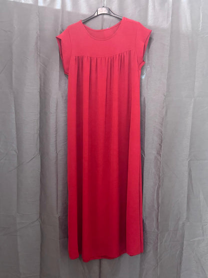 Robe longue sans manches, col rond, coupe droite