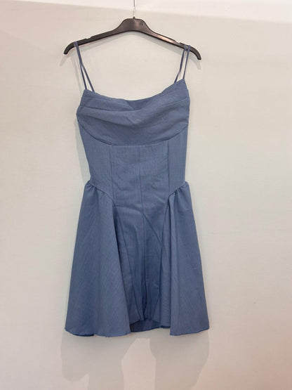 Robe courte – patineuse à bretelles avec corset