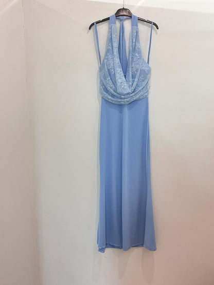 Robe longue dentelle dos nu col halter