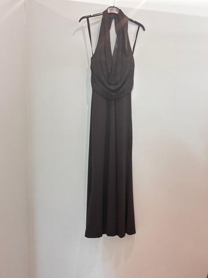 Robe longue dentelle dos nu col halter
