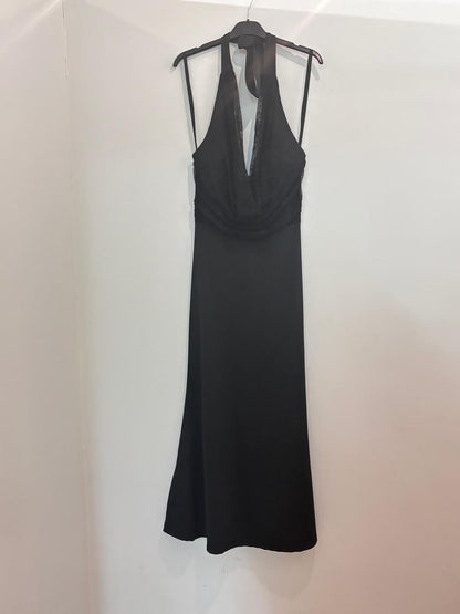 Robe longue dentelle dos nu col halter