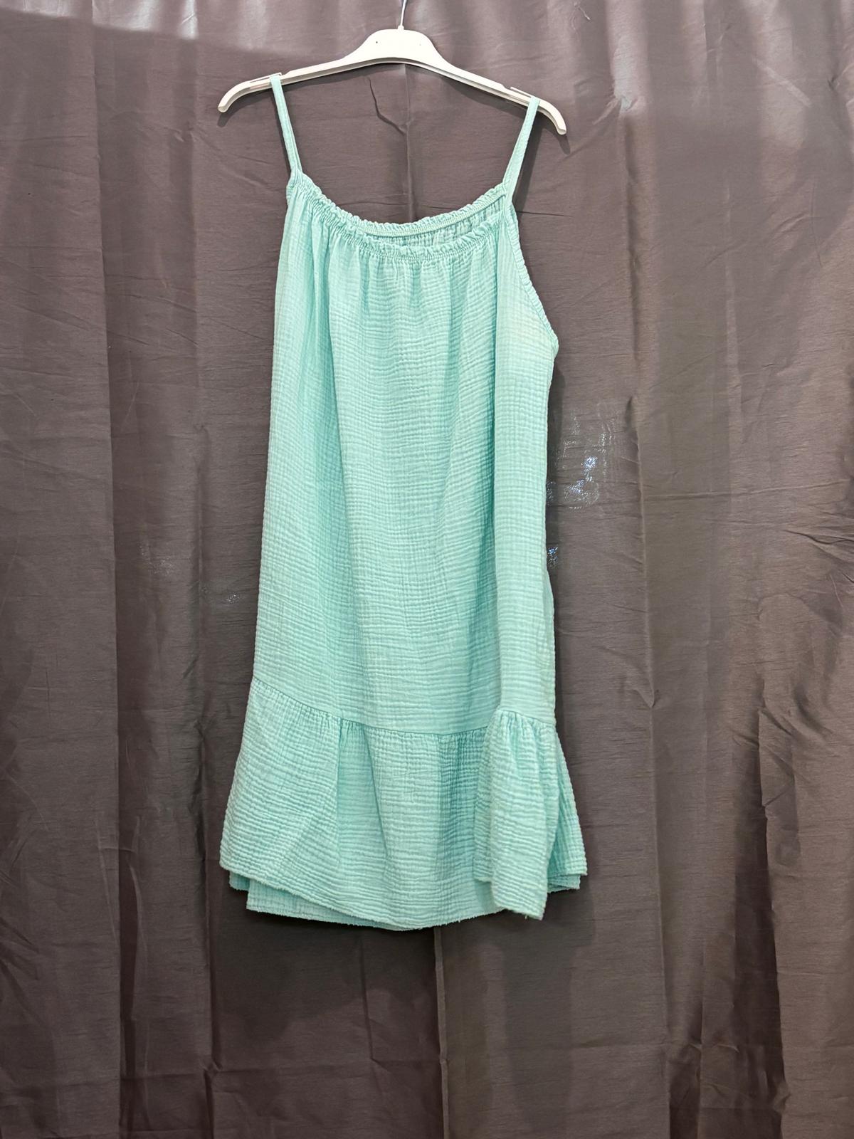 Robe courte en gaze de coton, bretelles fines et volant bas