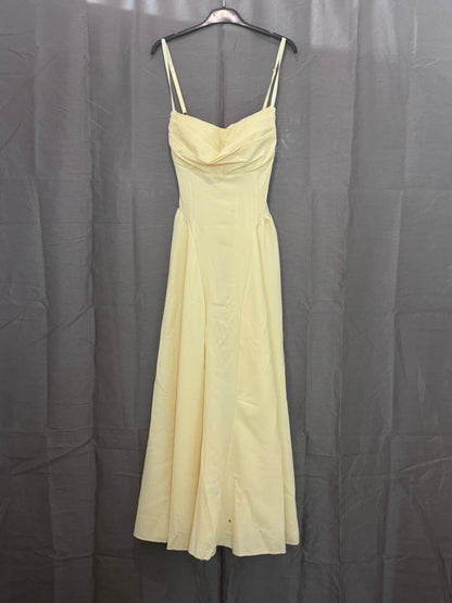 Robe longue  col drapé, bretelles fines, jupe évasée