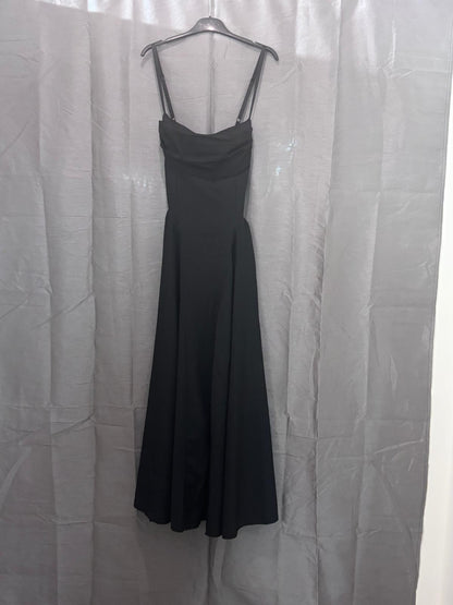 Robe longue  col drapé, bretelles fines, jupe évasée