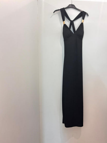 Robe Longue à Bretelles Croisées et Détails Dorés