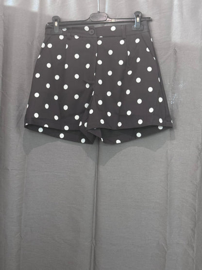 Short taille haute blanc à pois noirs