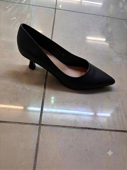 Escarpin talon fin, bout pointu